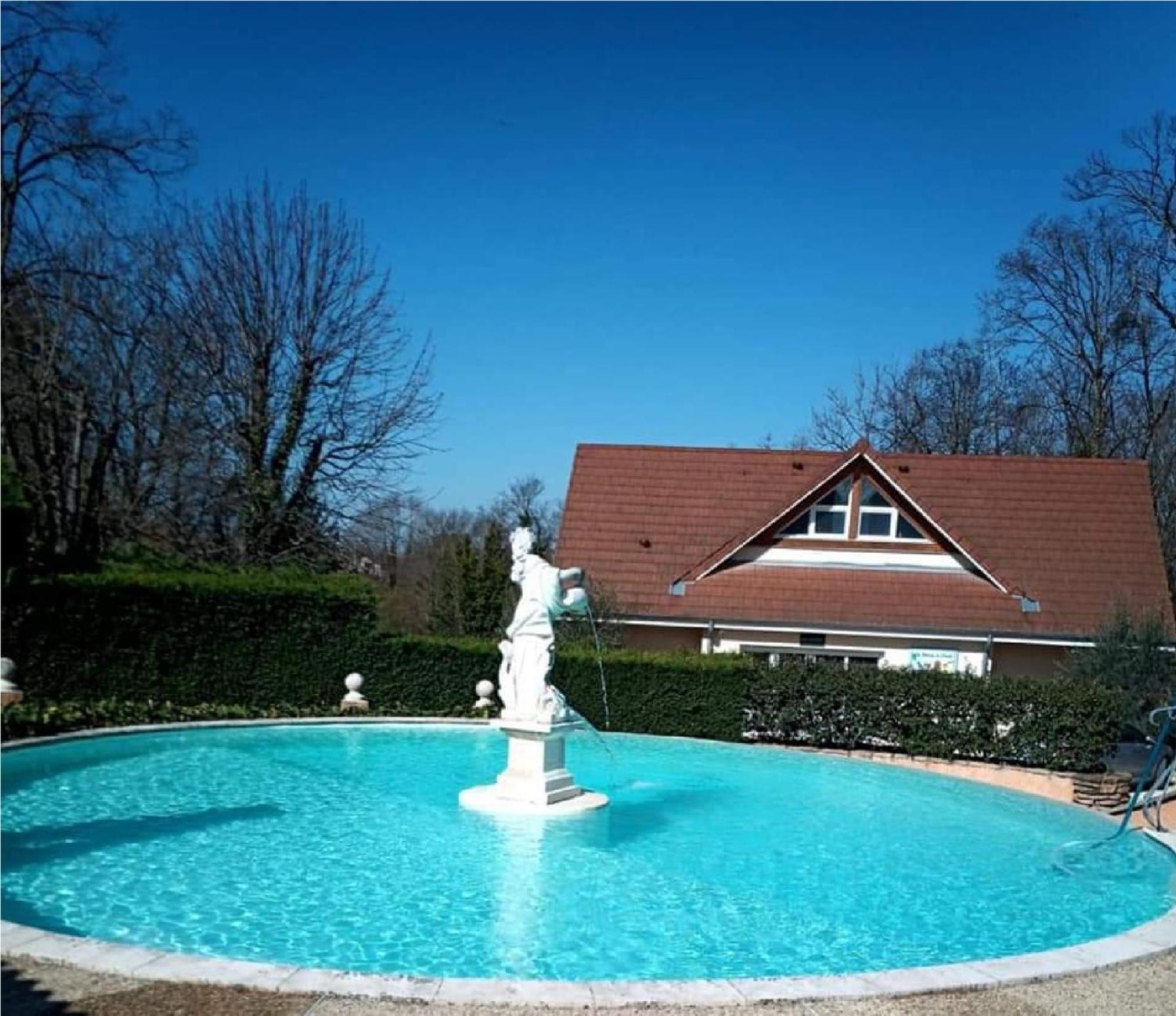 Les Jardins Du Castel Gites Annick Et Jean Paul Saint-Georges-d'Esperanche Buitenkant foto